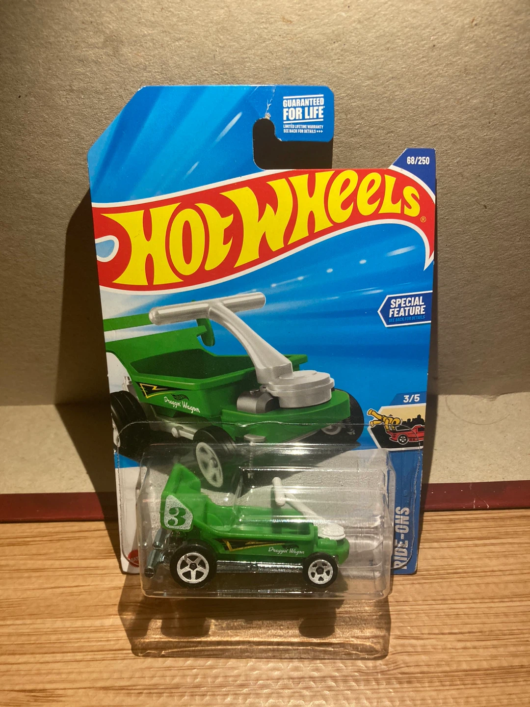 Hot Wheels / Draggin Wagon / Green