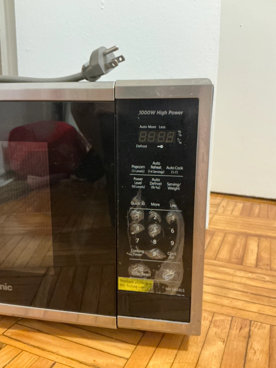 Panasonic 1000W Compact Microwave Oven - photo 4