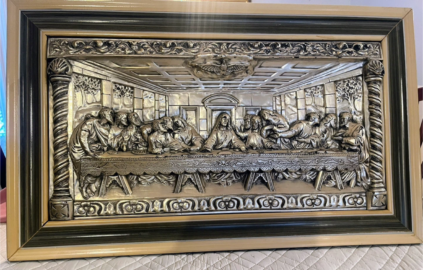 Framed "The Last Supper" Relief Art - photo 2