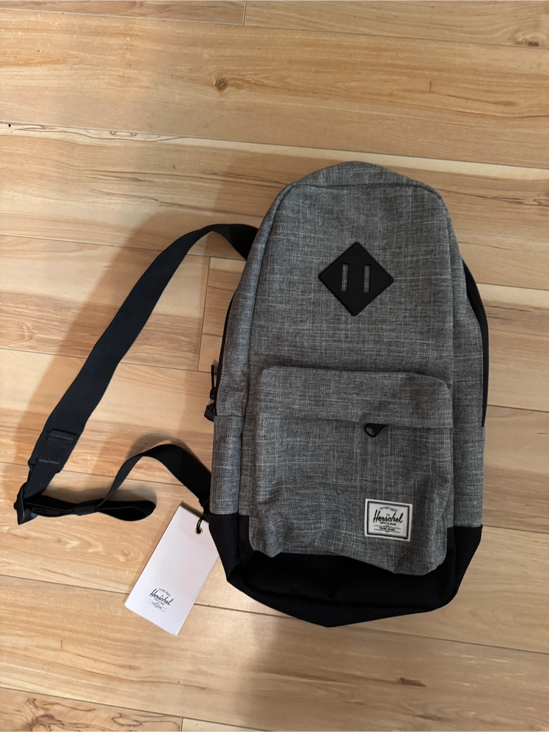 Herschel Heritage Shoulder Bag (BRAND NEW)