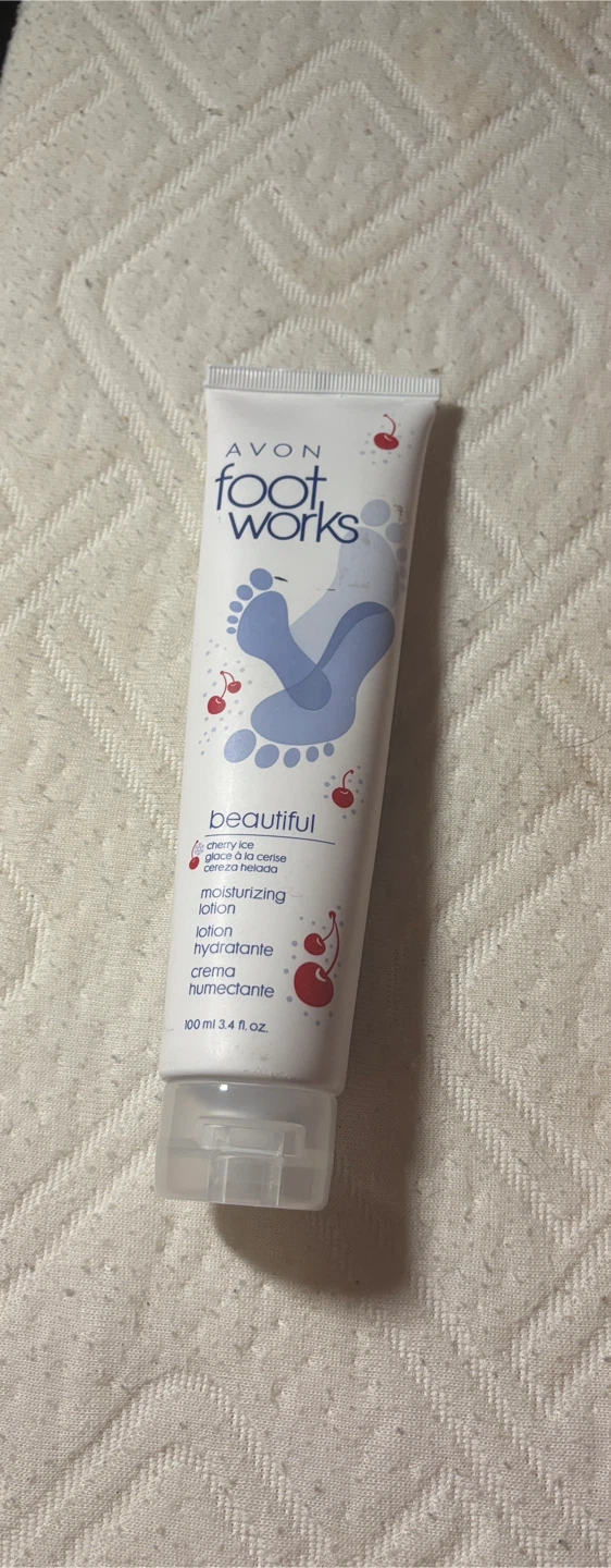Avon Foot Works Beautiful Moisturizing Cream