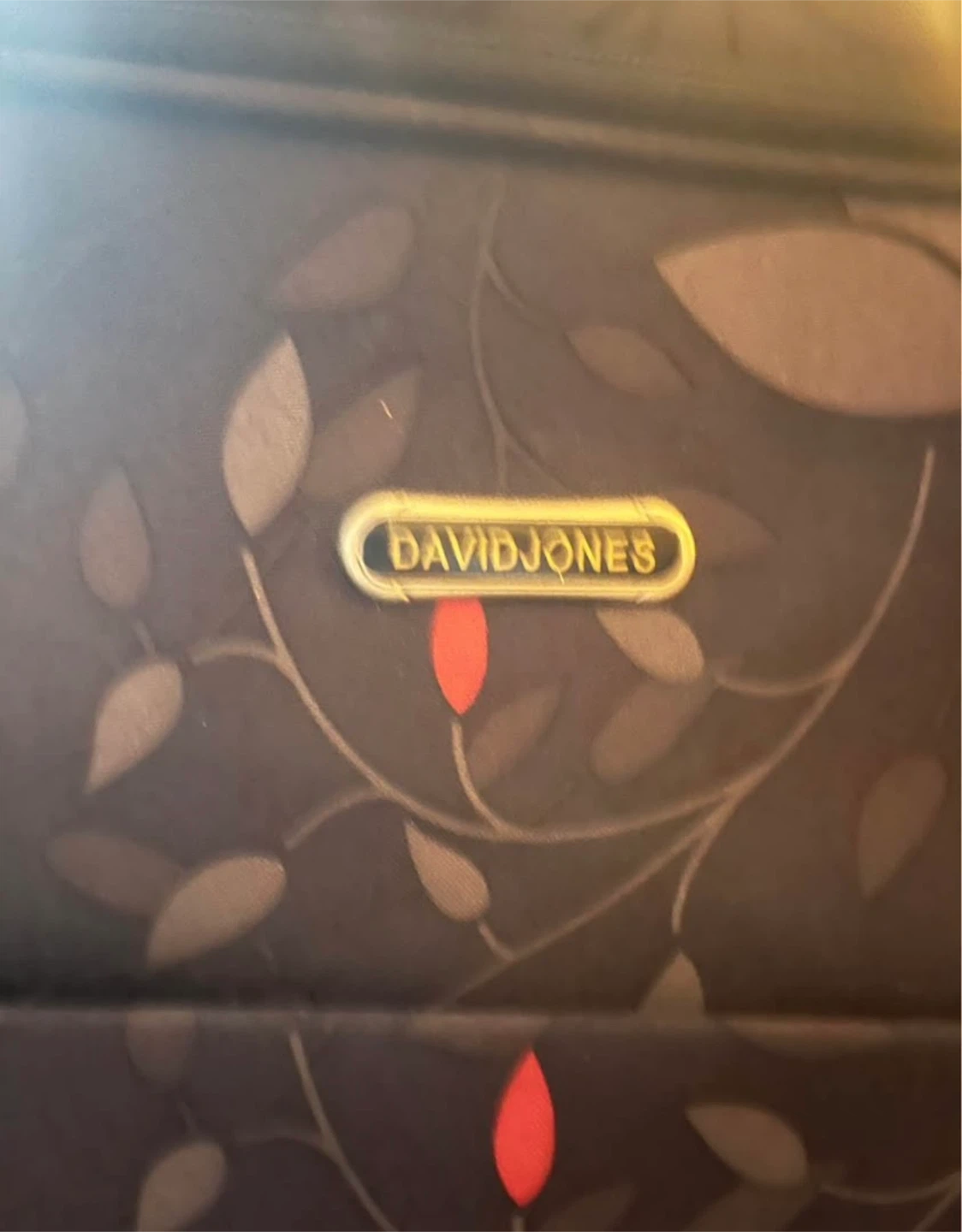 Suitcase - photo 4