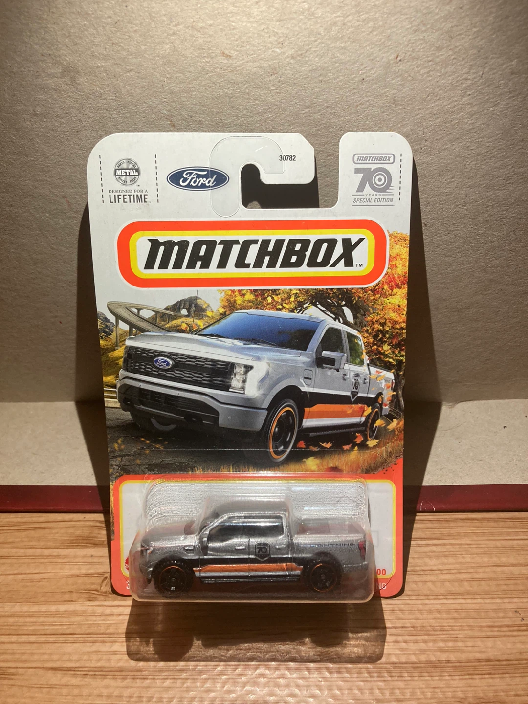 Matchbox / 2022 Ford F-150 Lightning / Silver