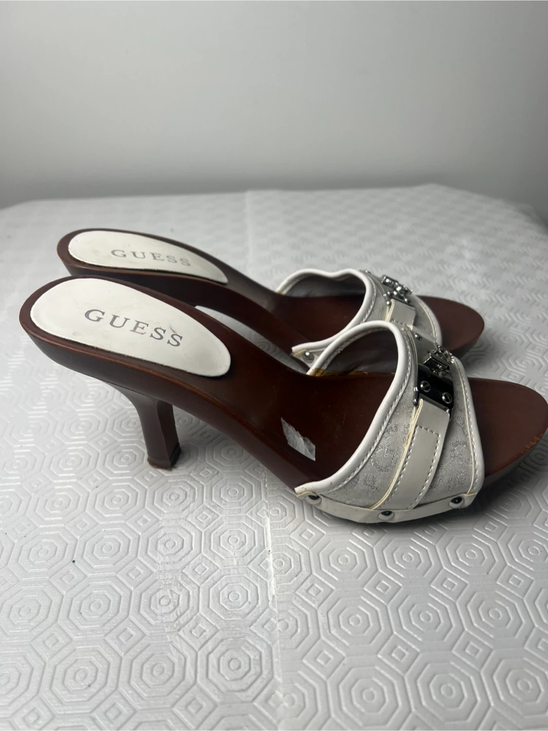 Women's Guess Slide Sandals - photo 4