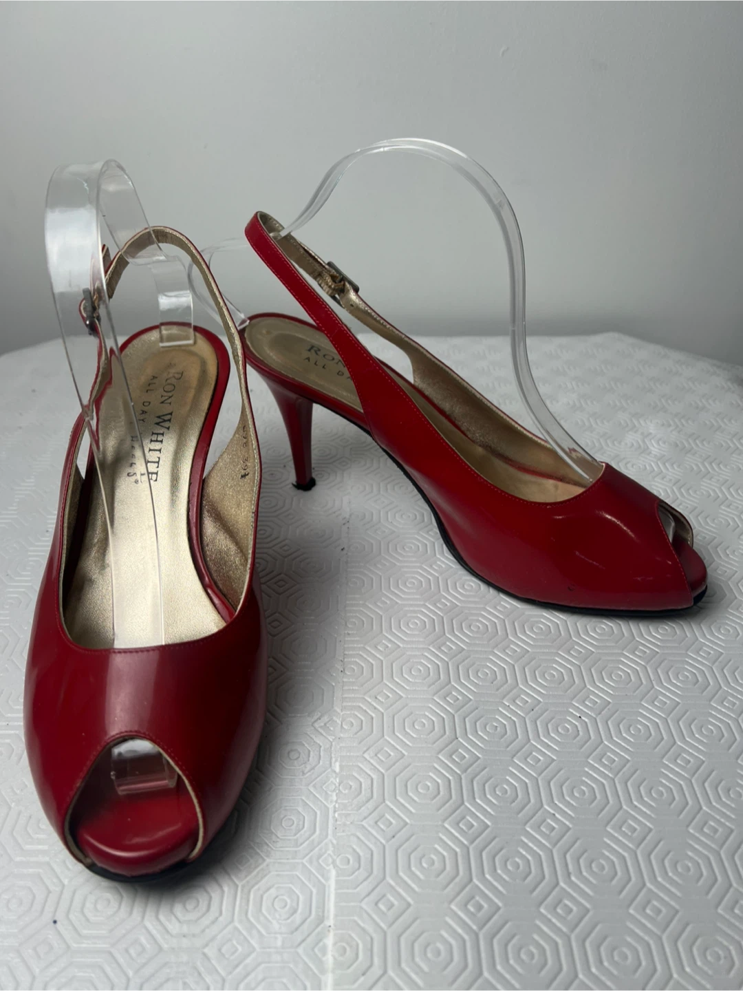 Ron White Red Patent Leather Slingback Heels - photo 3