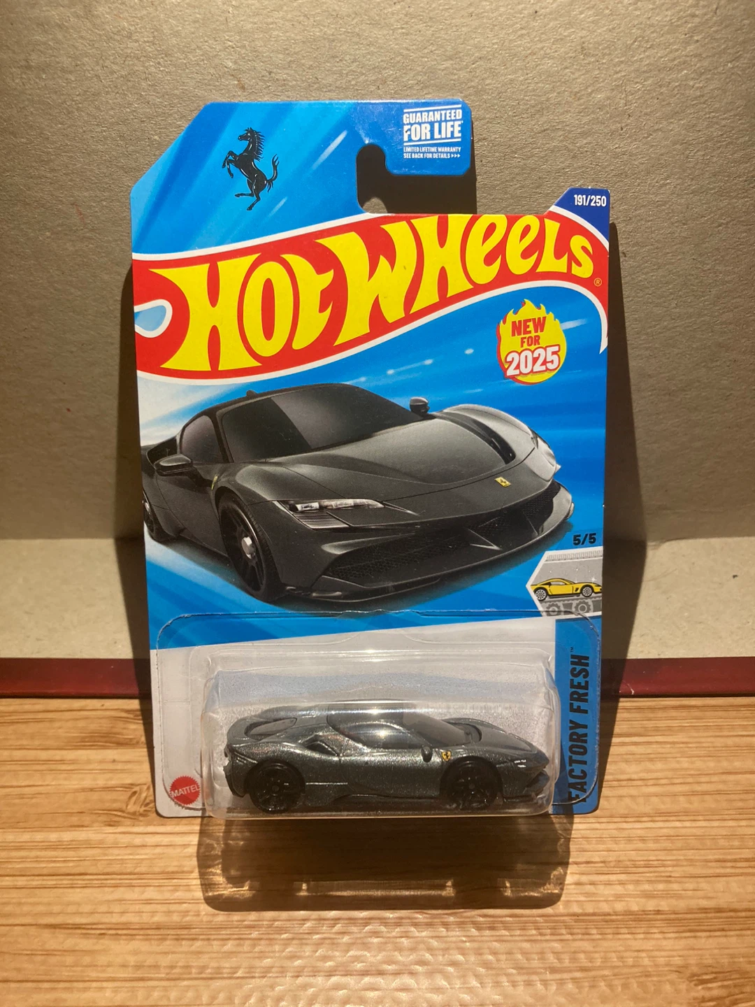 Hot Wheels / Ferrari SF90 Stradale / Dark Silver