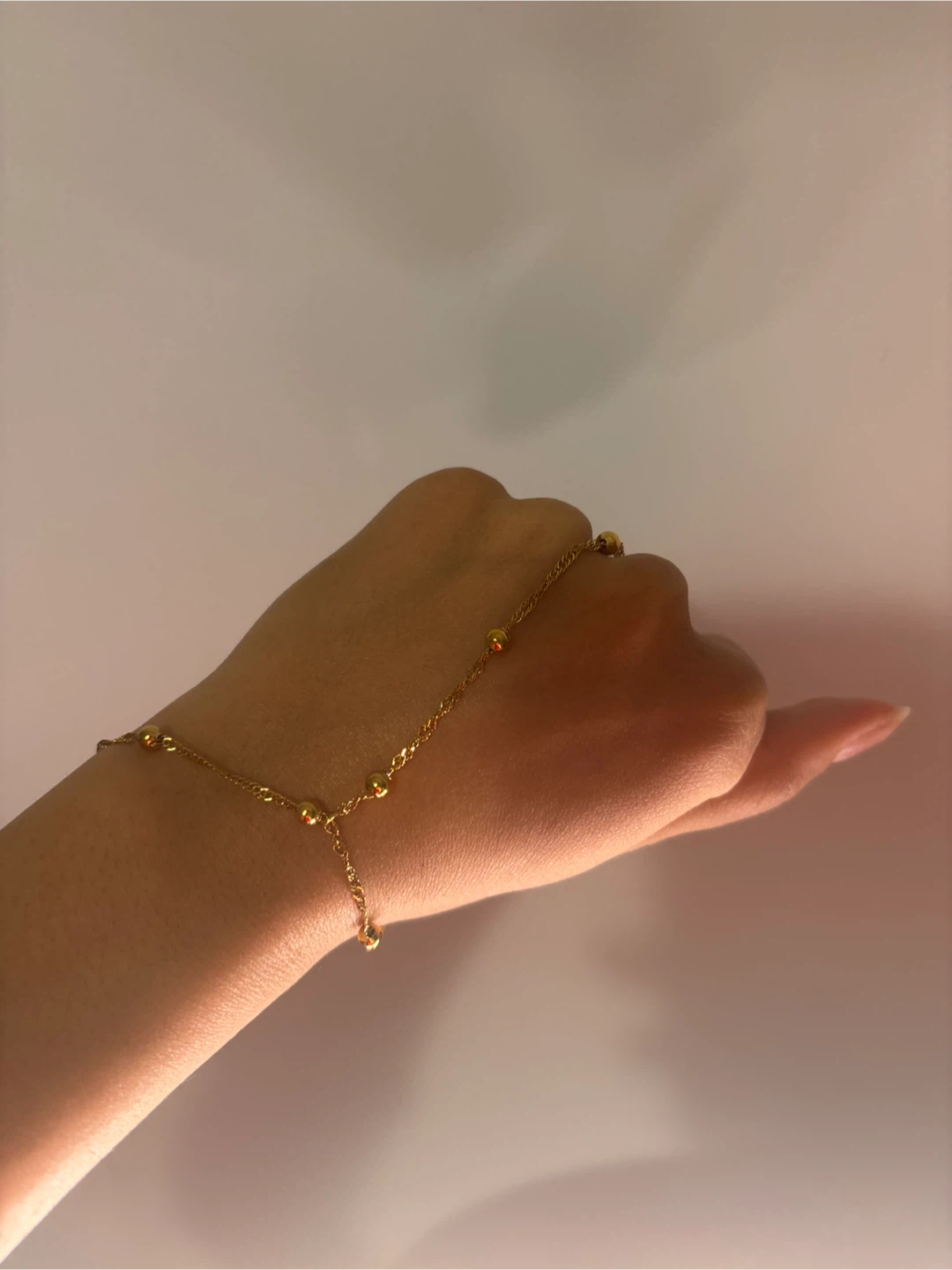 18k gold plated waterproof Hand Chain Bracelet - photo 2