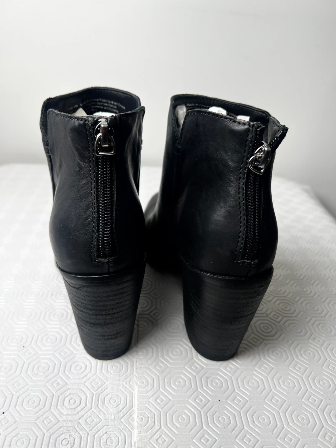 BP Black Leather Heeled Ankle Boots - photo 3