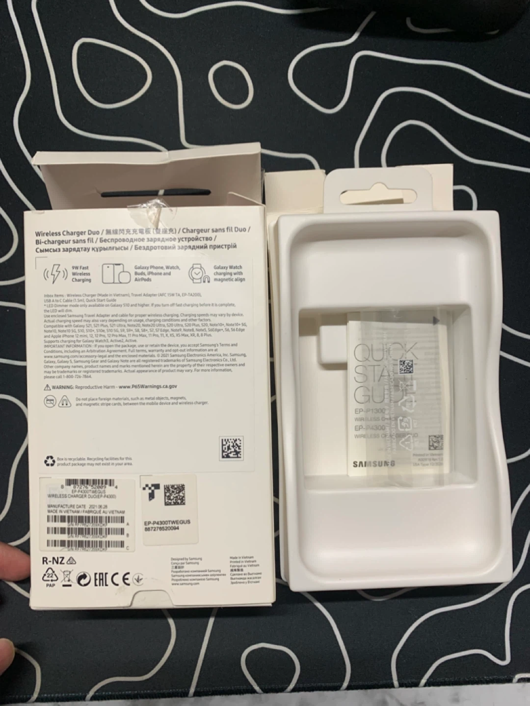 Samsung Wireless Charger Duo White - photo 2