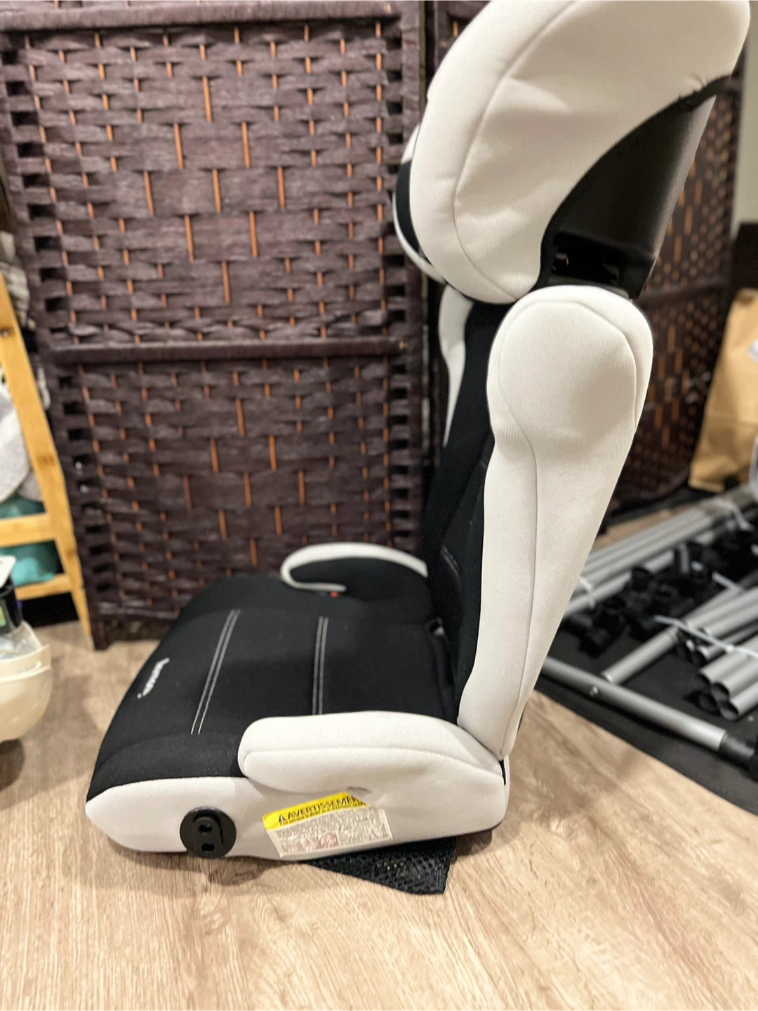 Harmony Booster Car Seat - photo 2