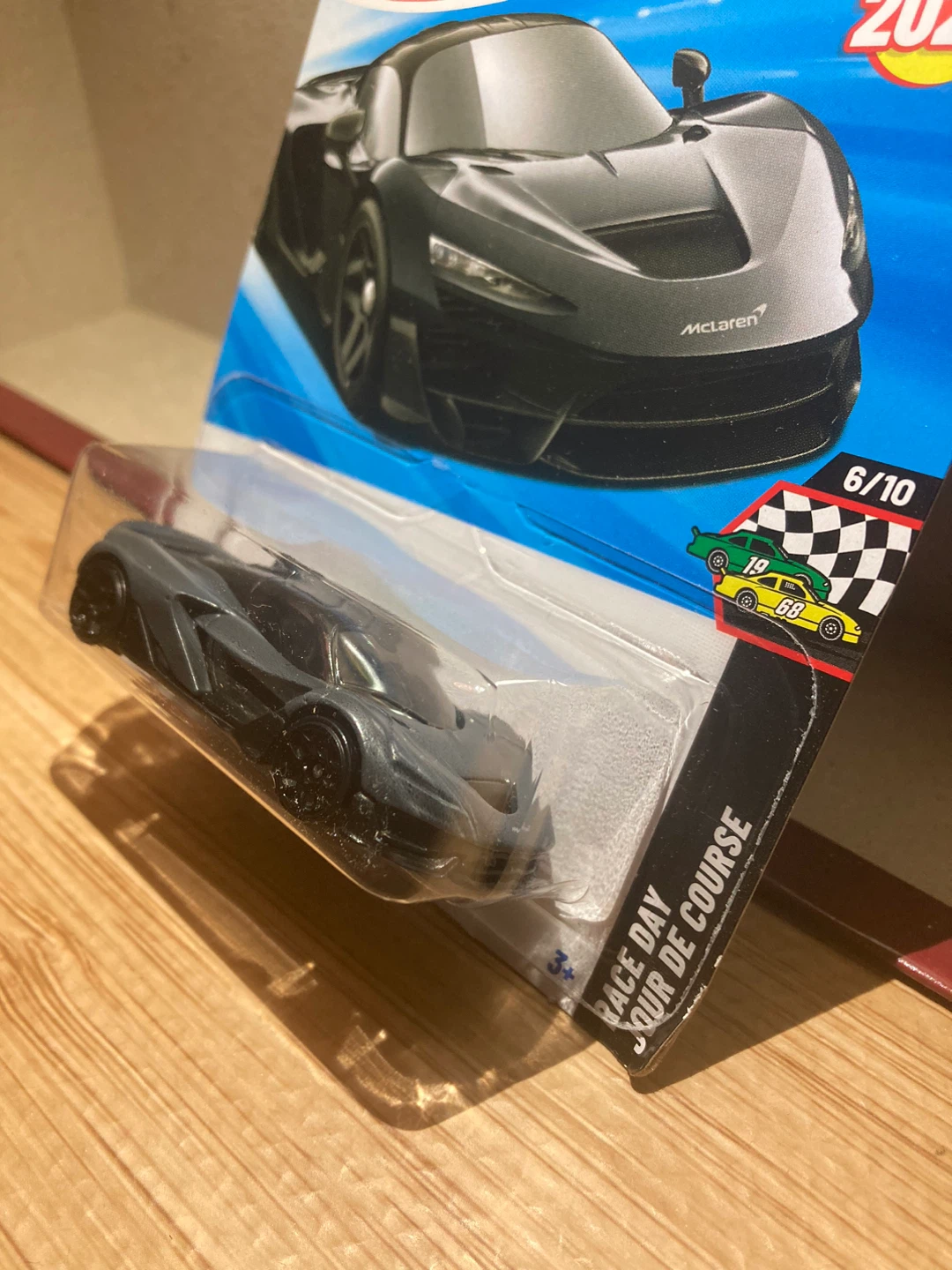 Hot Wheels / Mclaren W1 / Gray - photo 2
