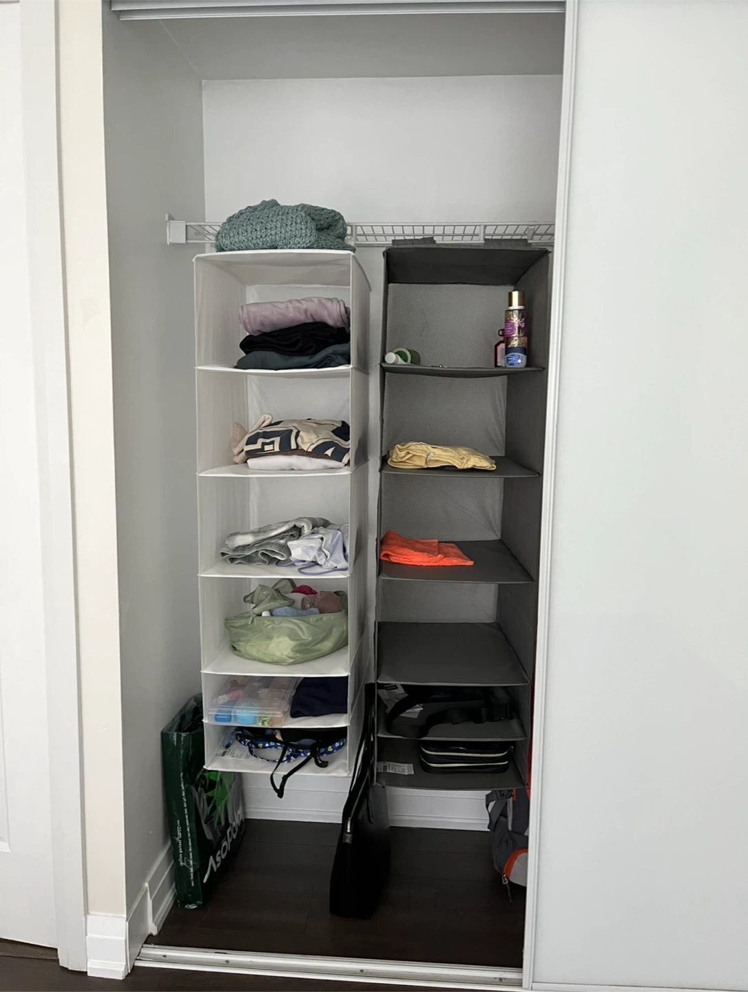 Move out sale - Storage Organizer - photo 2