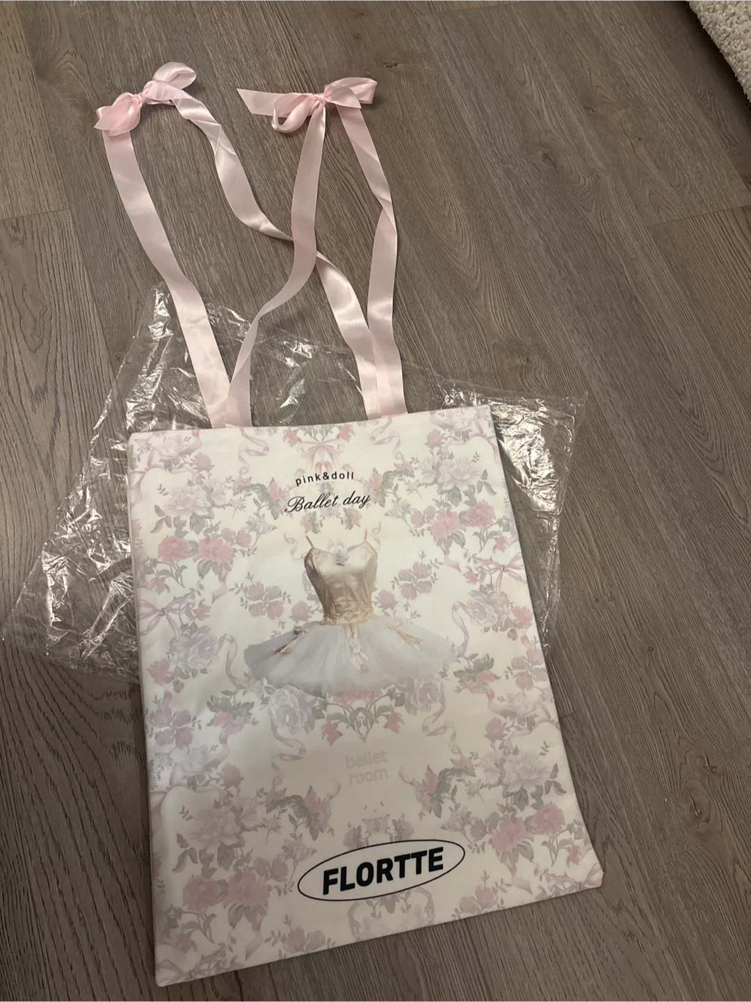 FLORTTE Ballet Day Tote Bag