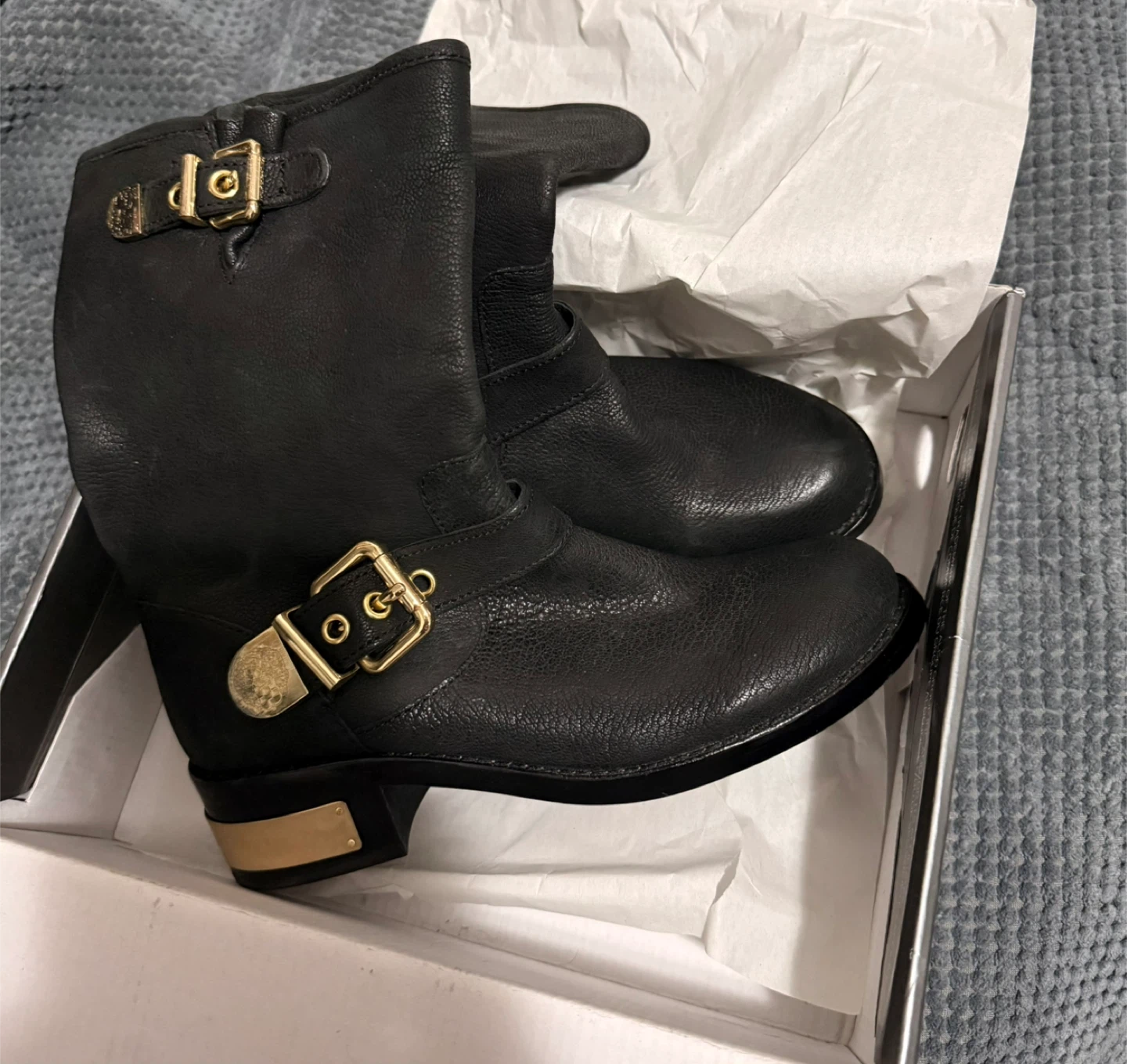 Vince Camuto Black Leather Buckle Boots - photo 3