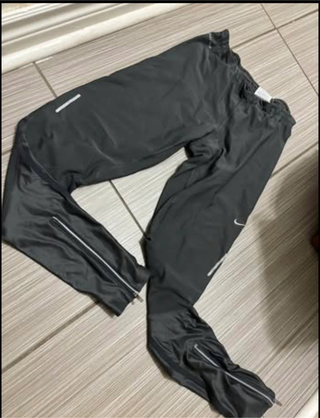 Nike women’s grey leggings