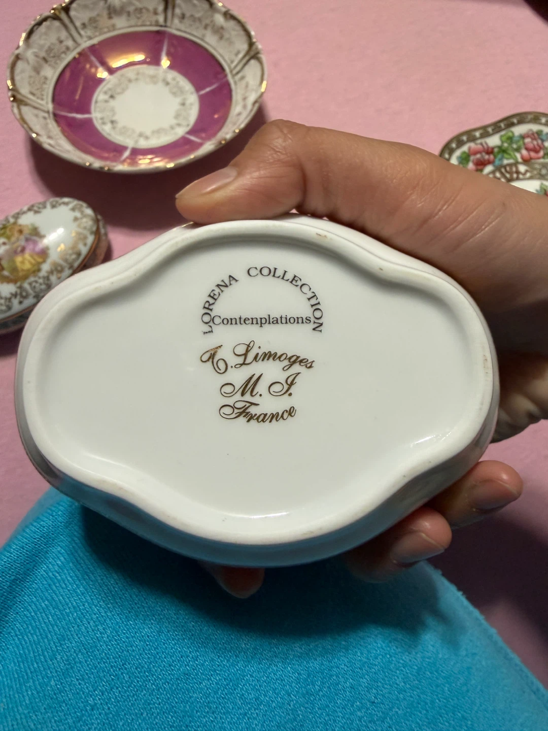 Vintage Collection of Decorative Porcelain Trinket Dishes/Boxes - photo 2