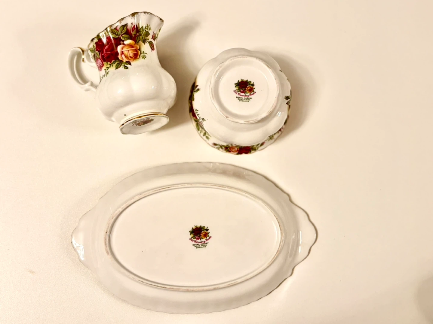 Royal Albert Old Country Roses Creamer, Sugar Bowl & Tray Set - photo 4