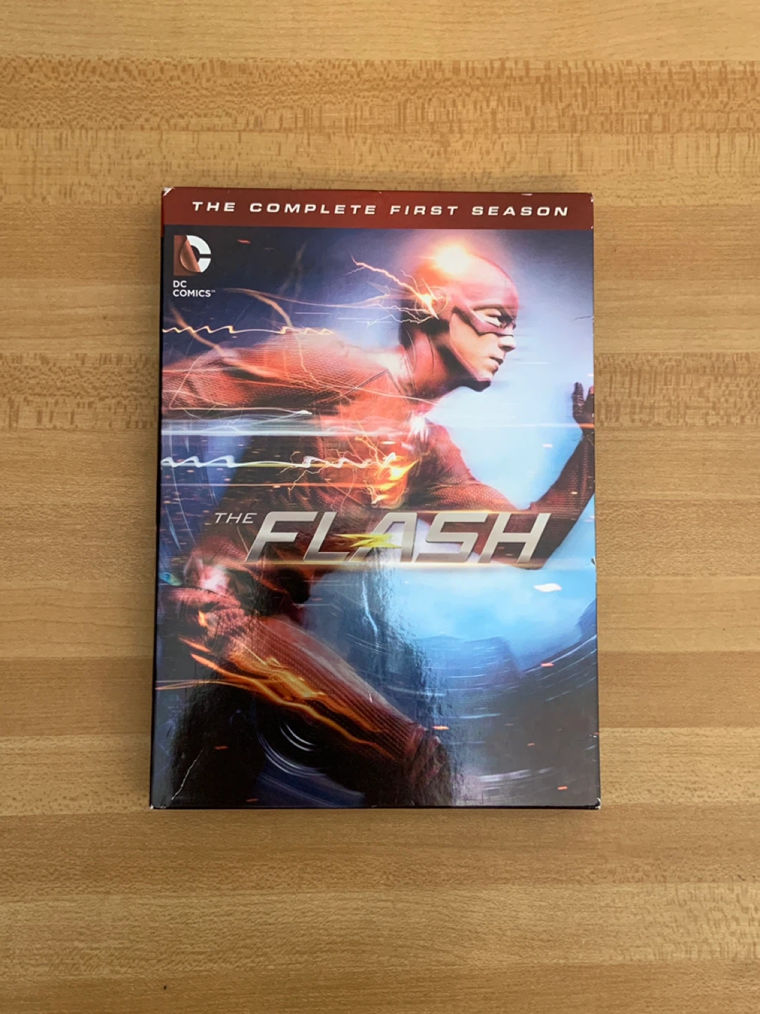 The Flash Complete First Season DVD – 5 Disc Set