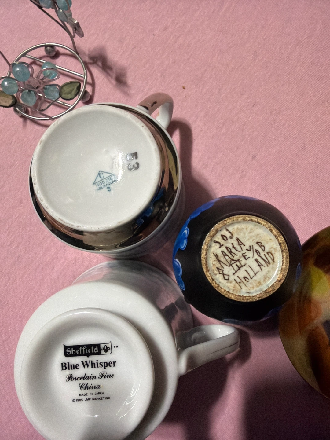 Random Decoratives 2 Cups 1 Mini Vase 1 Candle Holder - photo 5