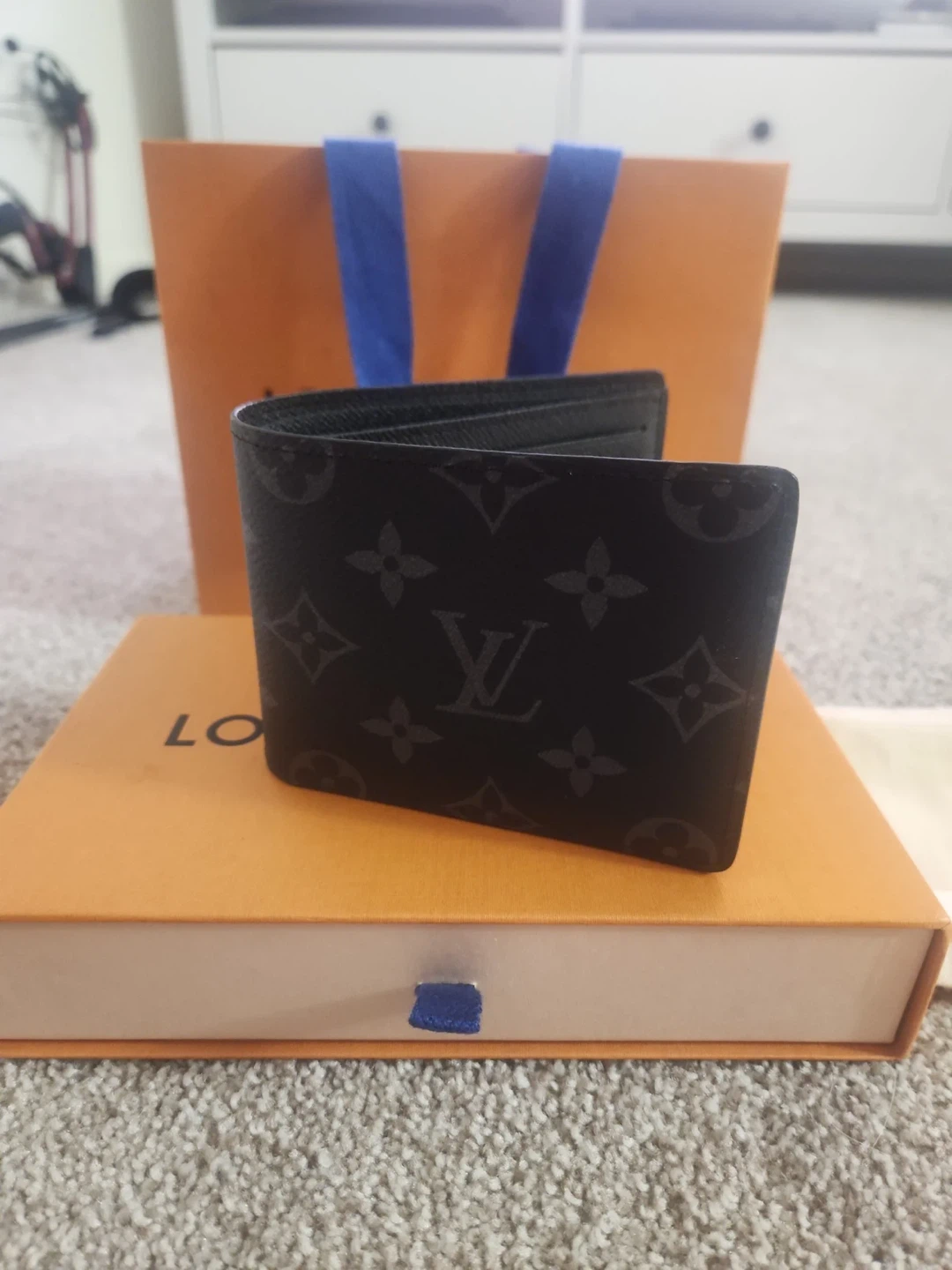 Louis Vuitton Black Monogram Bifold Wallet - photo 2