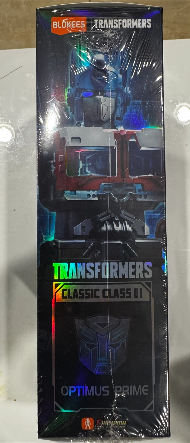 Blokees Transformers Classic Class Optimus Prime Model Kit - photo 2