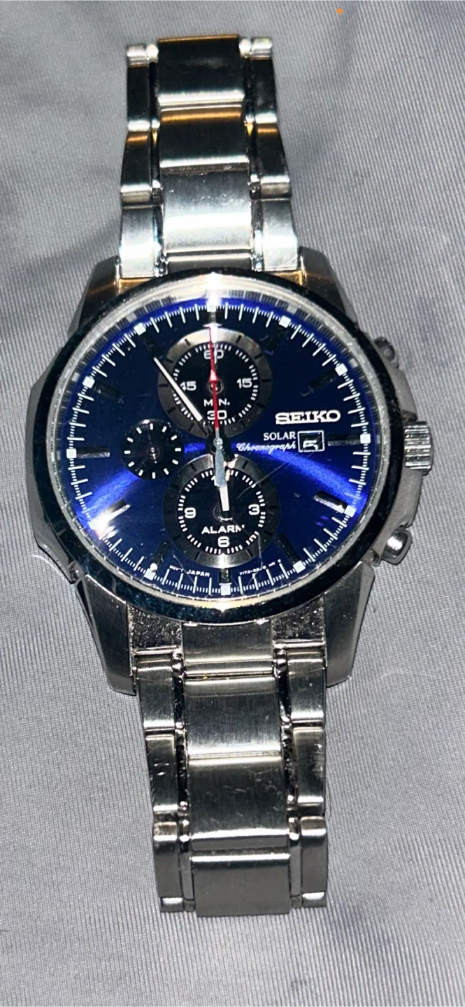 Seiko Solar Chronograph – Blue Dial – Stainless Steel - photo 2