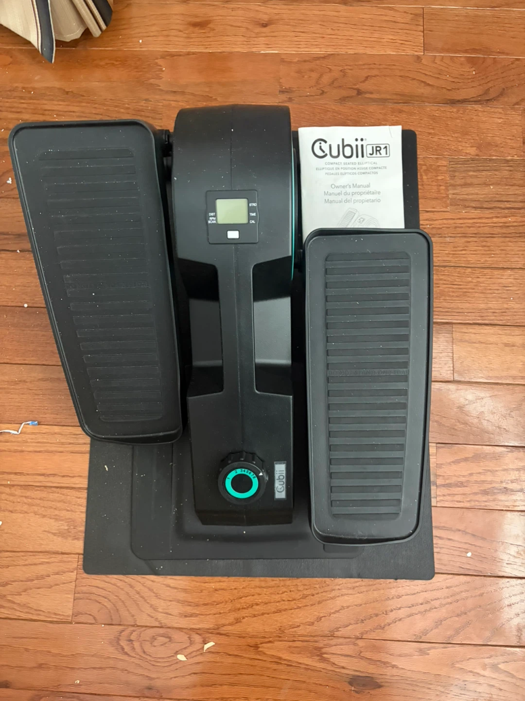 Cubii JR1 Compact Under-Desk Elliptical