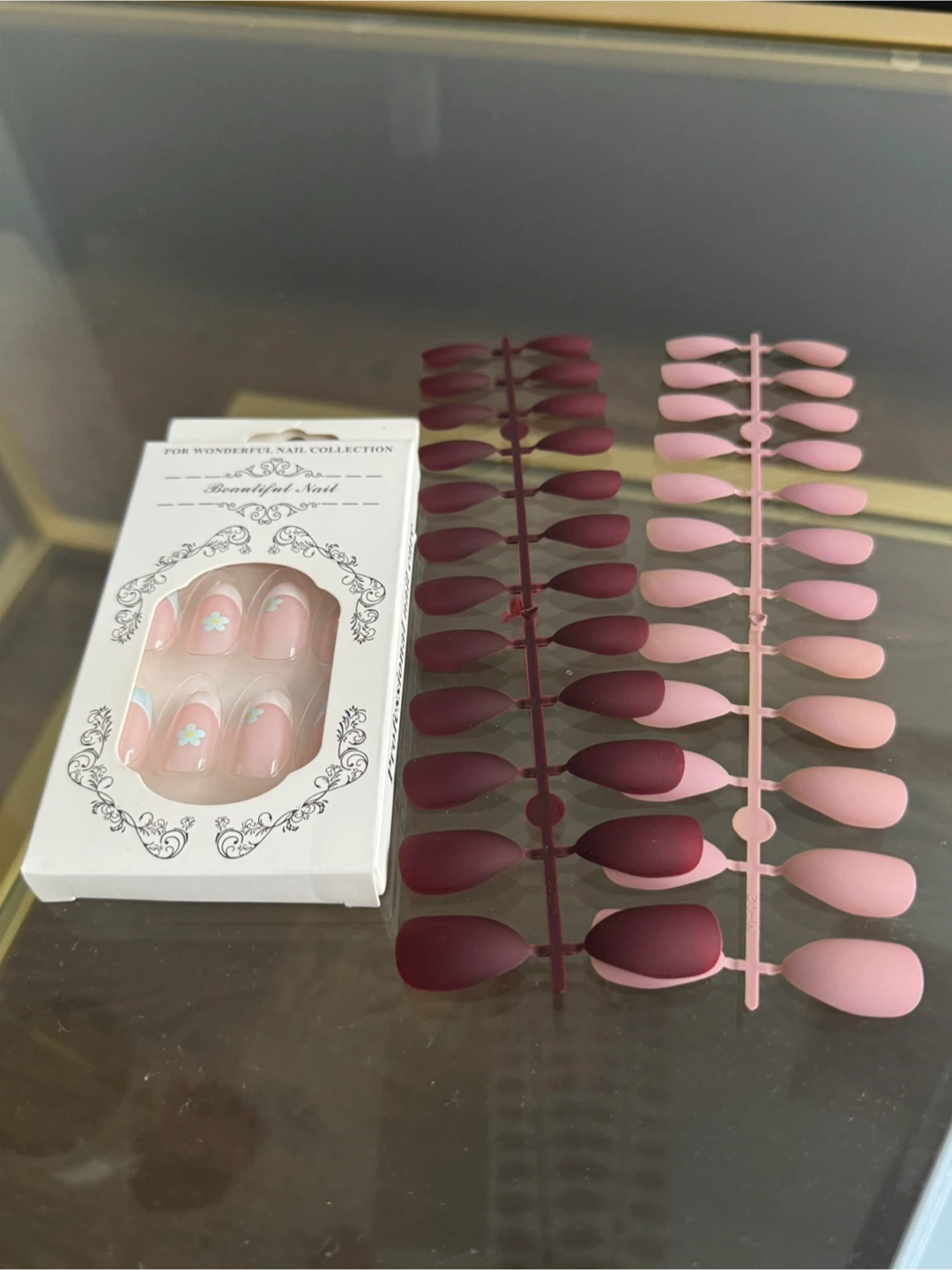 Press-On Nails - 3 Sets
