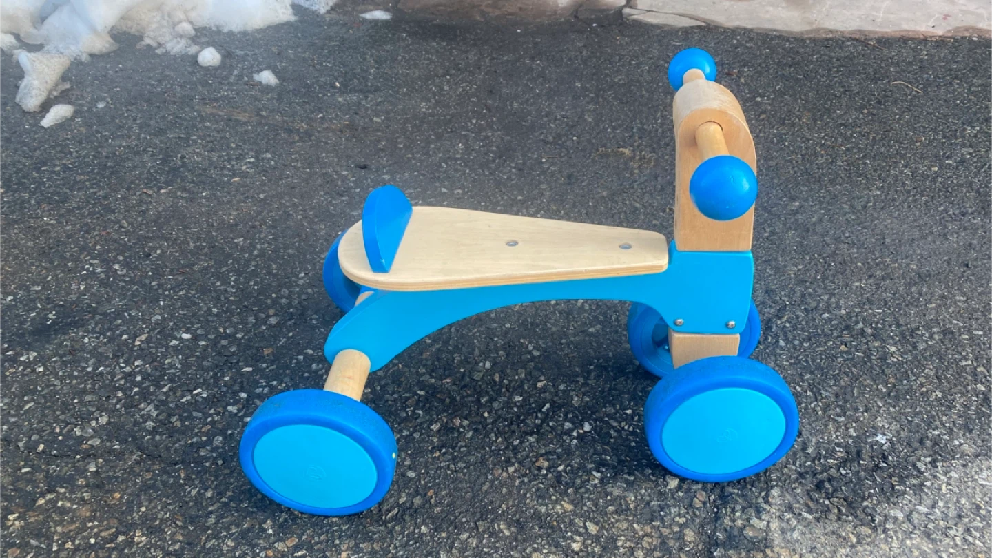 Hape Wooden Ride-On Toy - photo 2