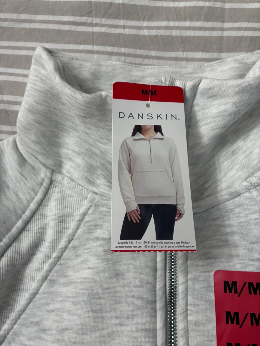 Costco women’s half zip brand new - photo 2
