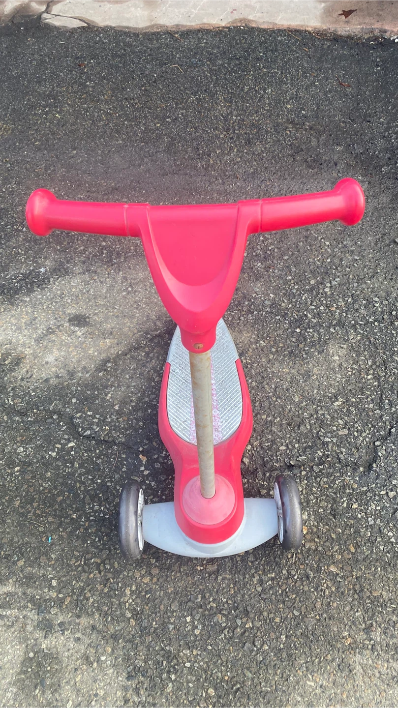 Little Tikes 3-Wheel Scooter - photo 3