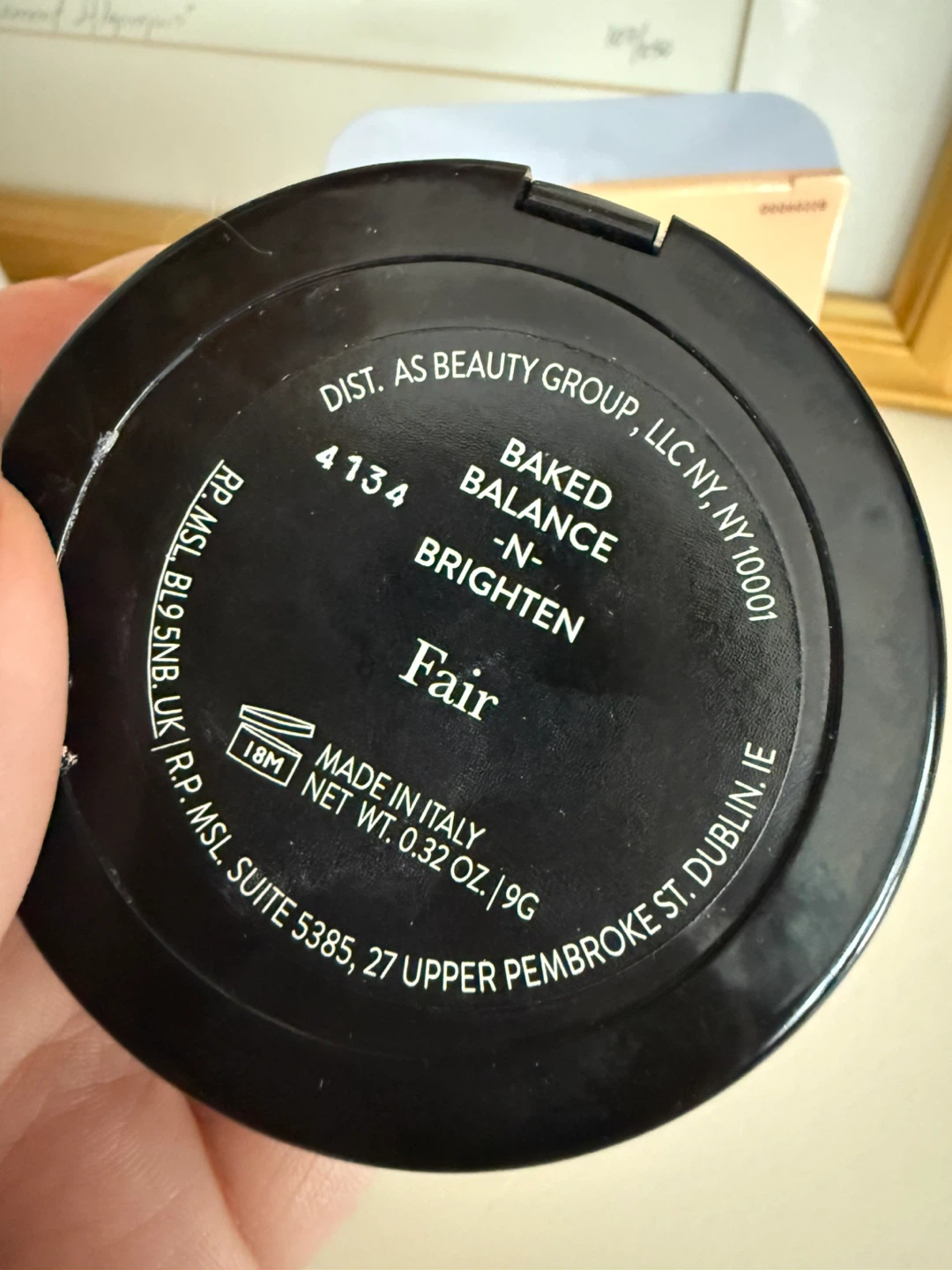 Laura Geller Baked Balance-N-Brighten Foundation - Fair - photo 4