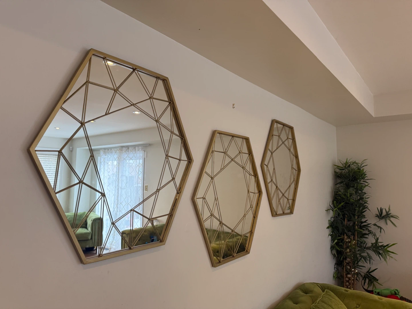 Set of 3 Hexagonal Geometric Wall Mirrors