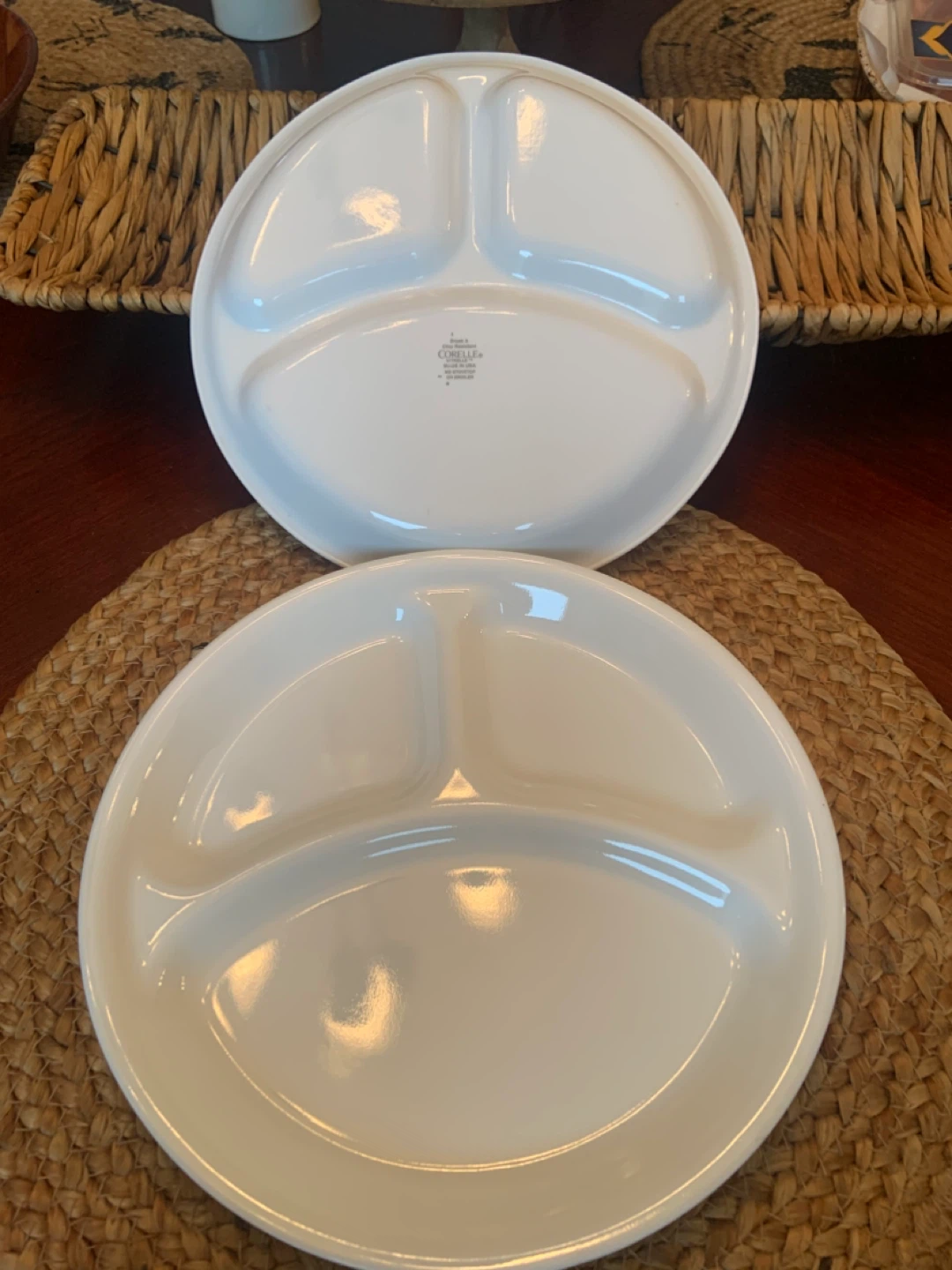 Set of 3 Corelle Vitrelle Divided Plates - photo 2