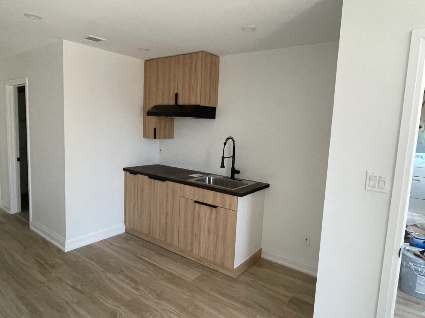 RENOVATIONS/ BASEMENT/KITCHEN/ BATH - photo 4