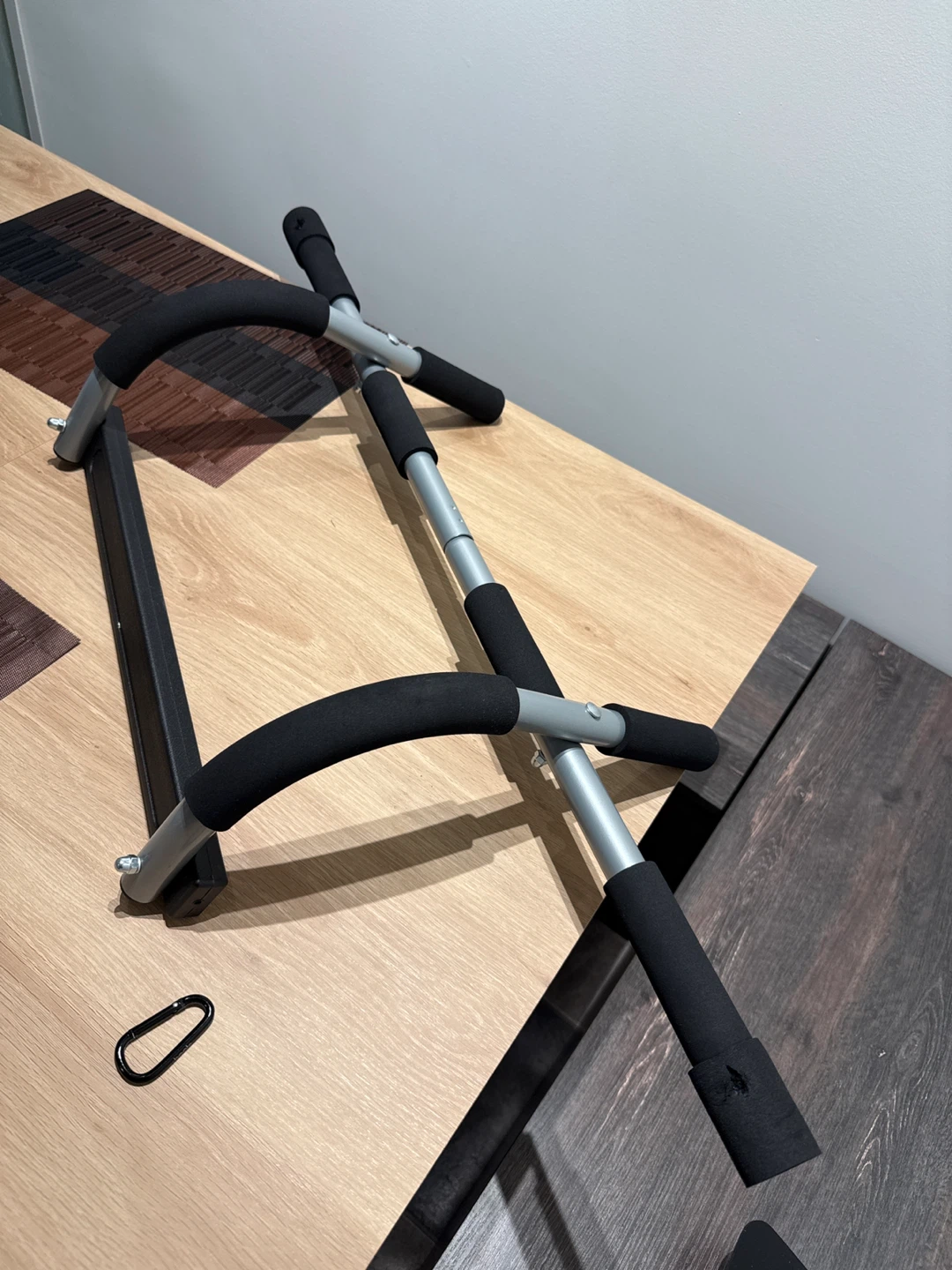 Doorway Pull-Up Bar