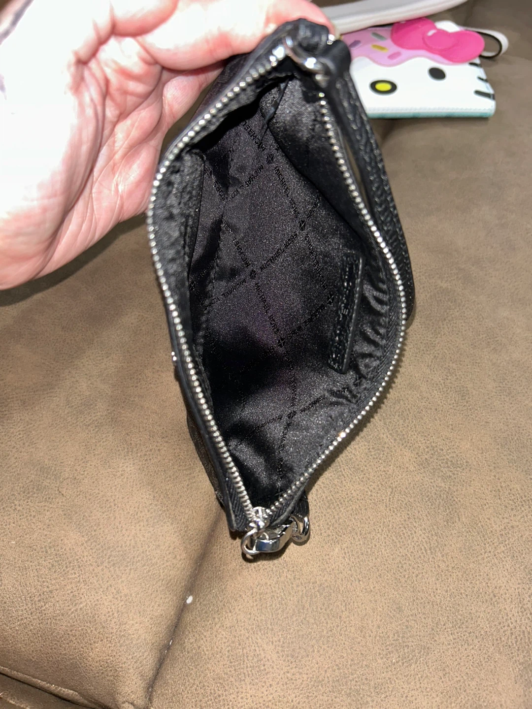 Michael Kors Wristlet - photo 2