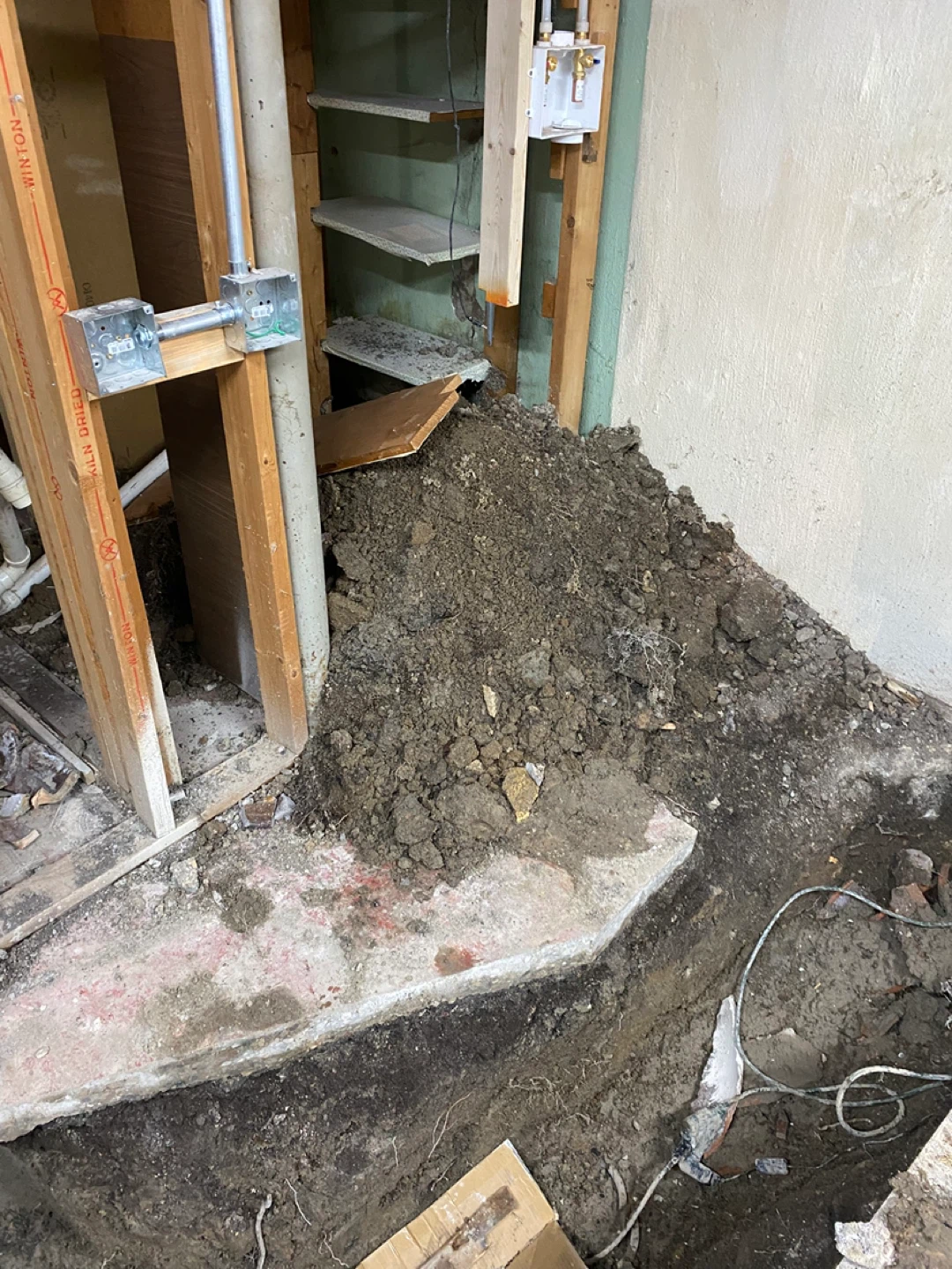 Junk Removal - photo 2