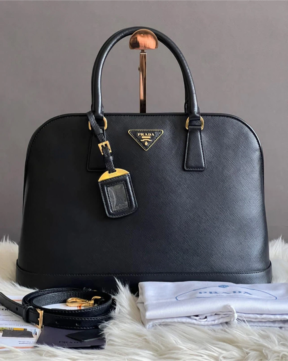 FOR SALE ✨ 🎀 PRE-LOVED 🎀 Prada Saffiano Large Dome Tote Bag