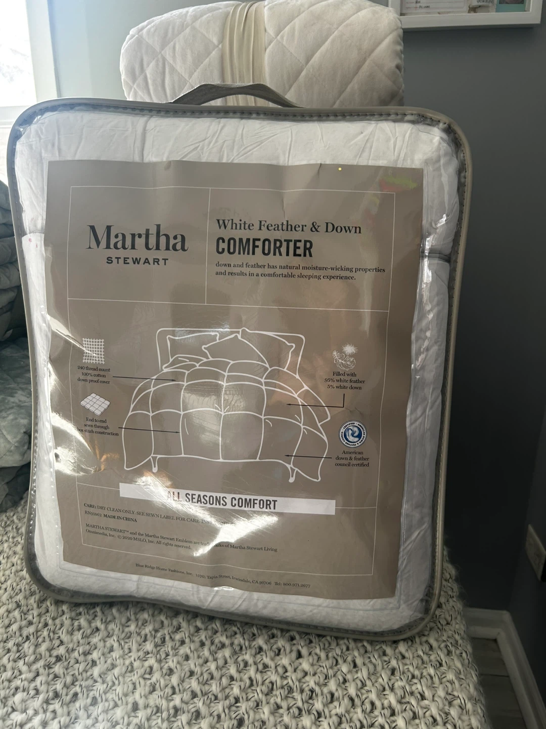 Martha Stewart White Feather & Down Comforter - Full/Queen - photo 3