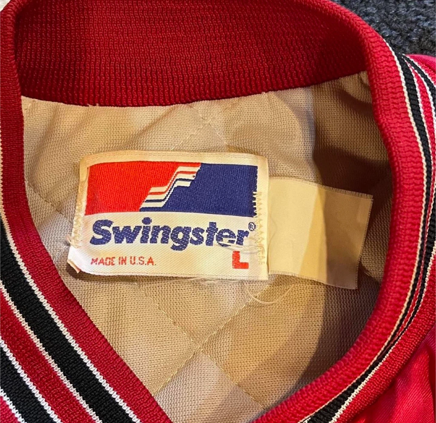 Swingster Chicago Bulls Bomber Jacket - photo 3