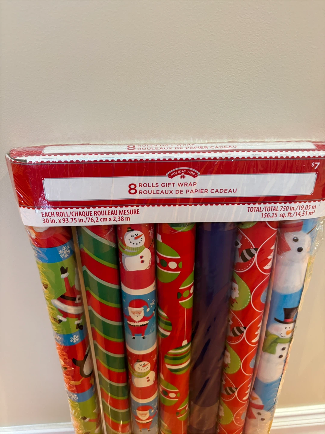Holiday Time 8 Rolls Christmas Gift Wrap - photo 2
