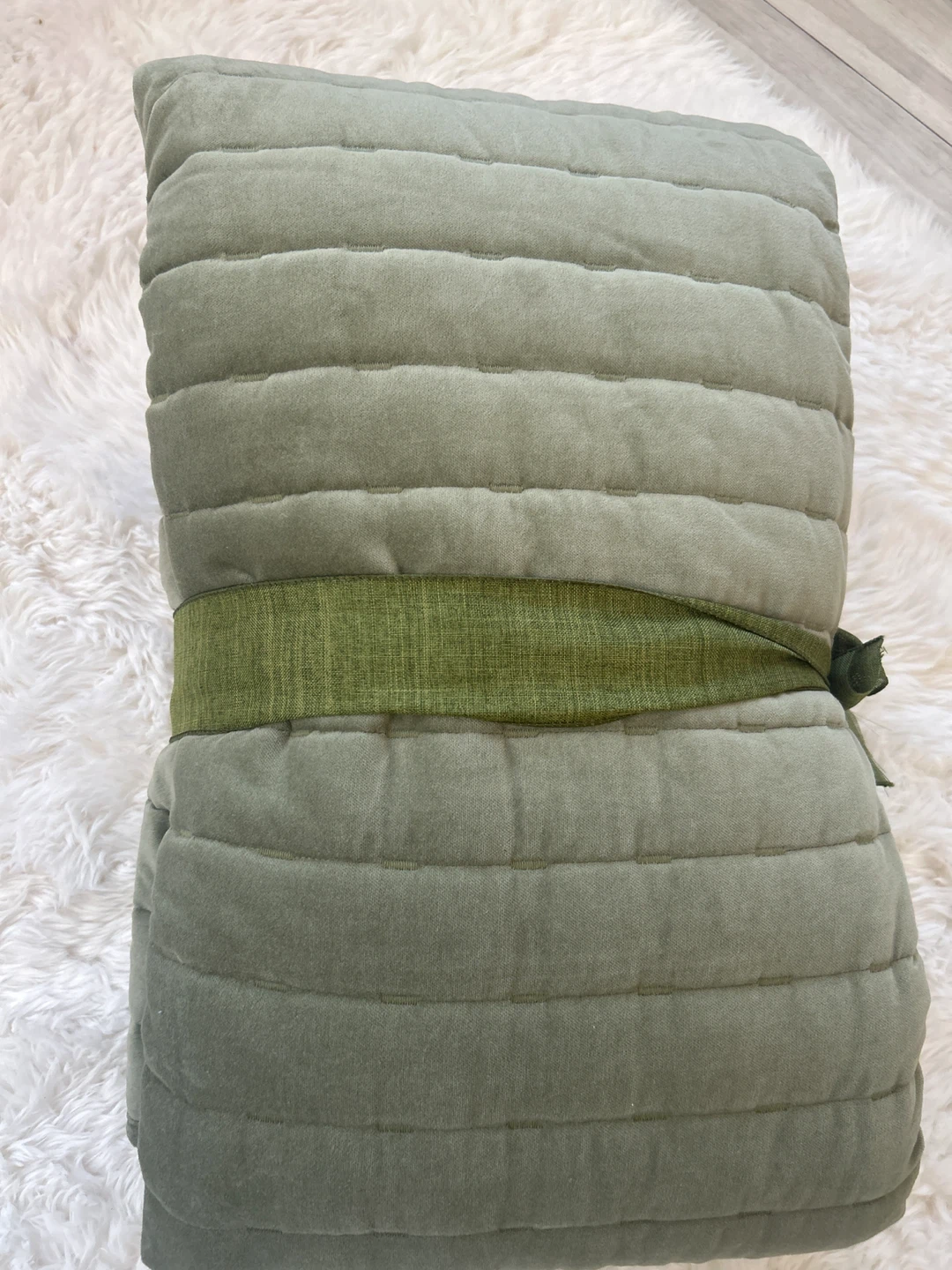 Quilted Throw Blanket - Olive Green - photo 3