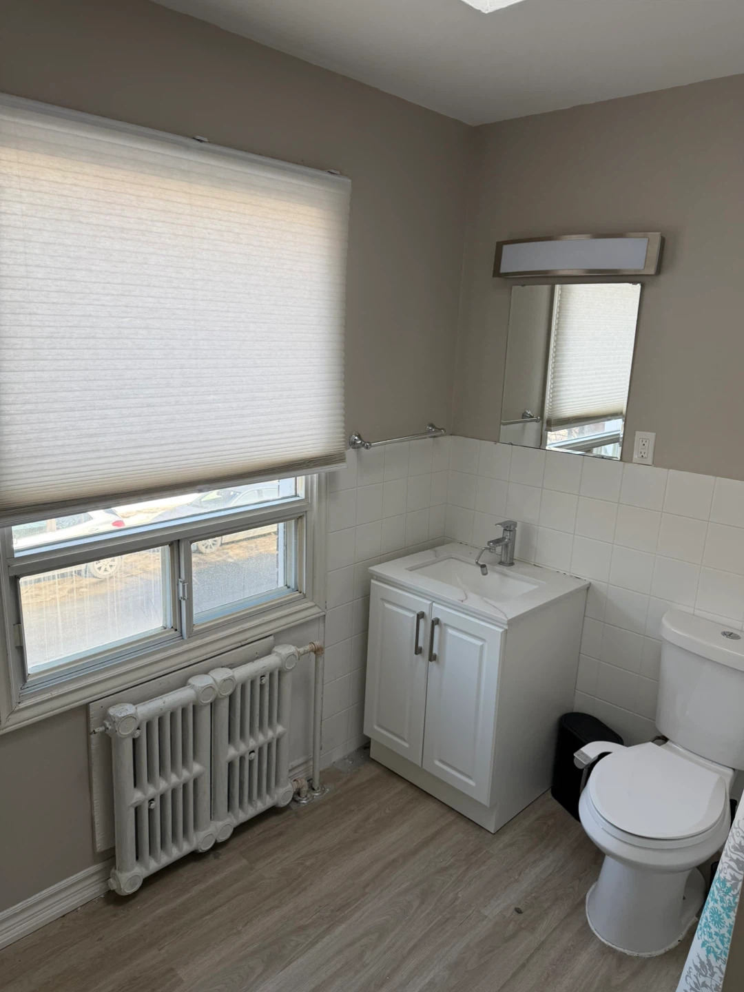 Newly renovated apartment for rent - photo 4