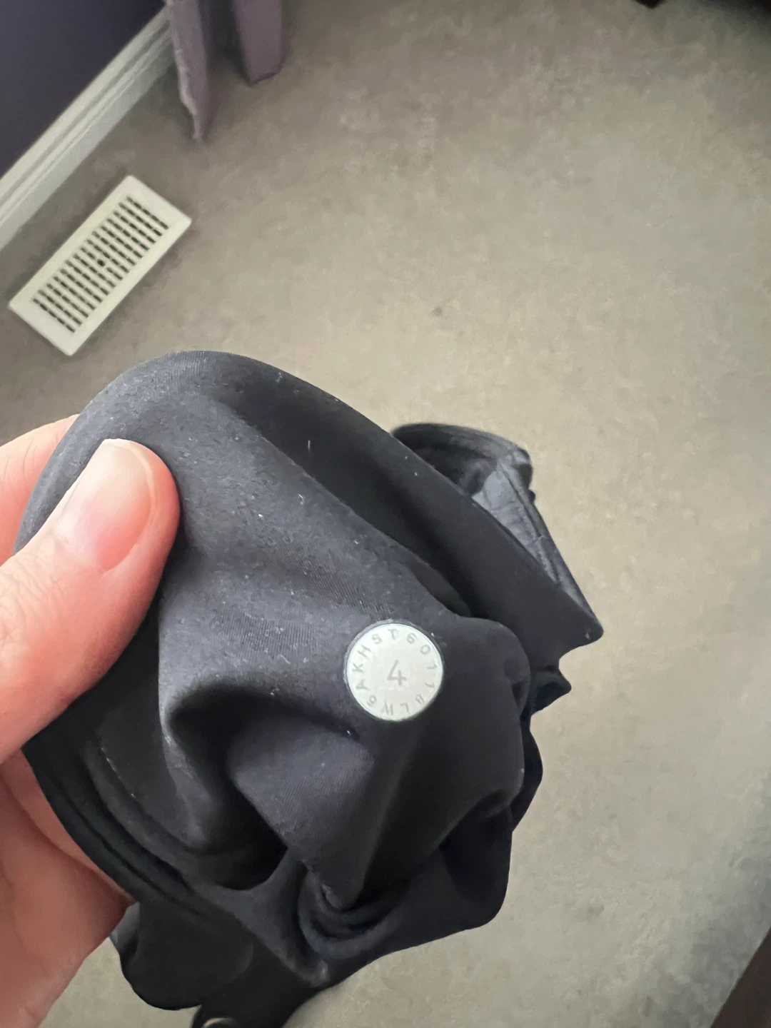 Lululemon Black Crop Leggings Size 4 - photo 4