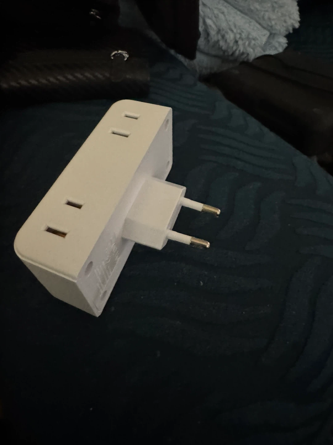 BESHON 3-Outlet Wall Tap with 2 USB-C and 1 USB-A Ports