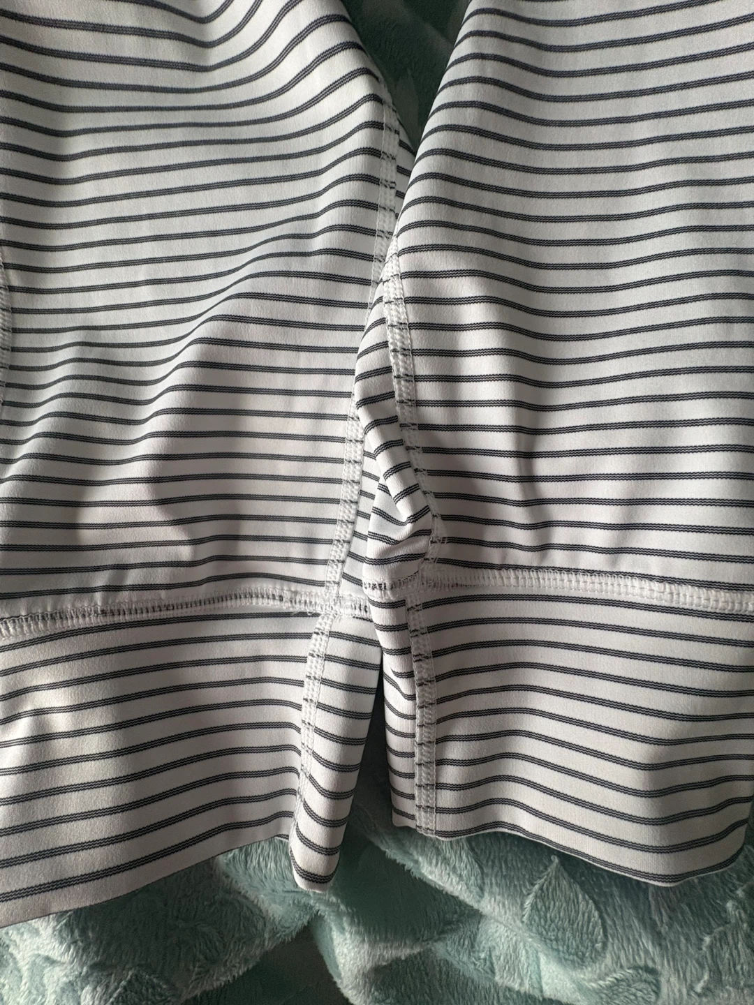 Halara Striped Joggers Size M - photo 4