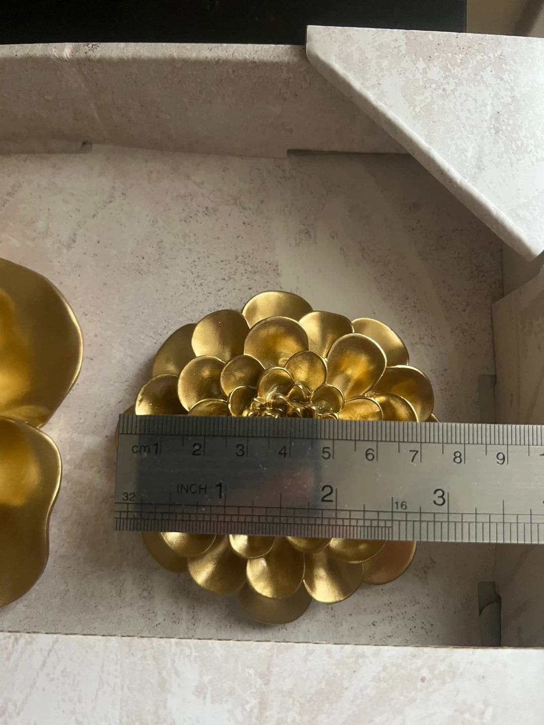 Resin Flower 3 Piece Set - Hand Painted - photo 3