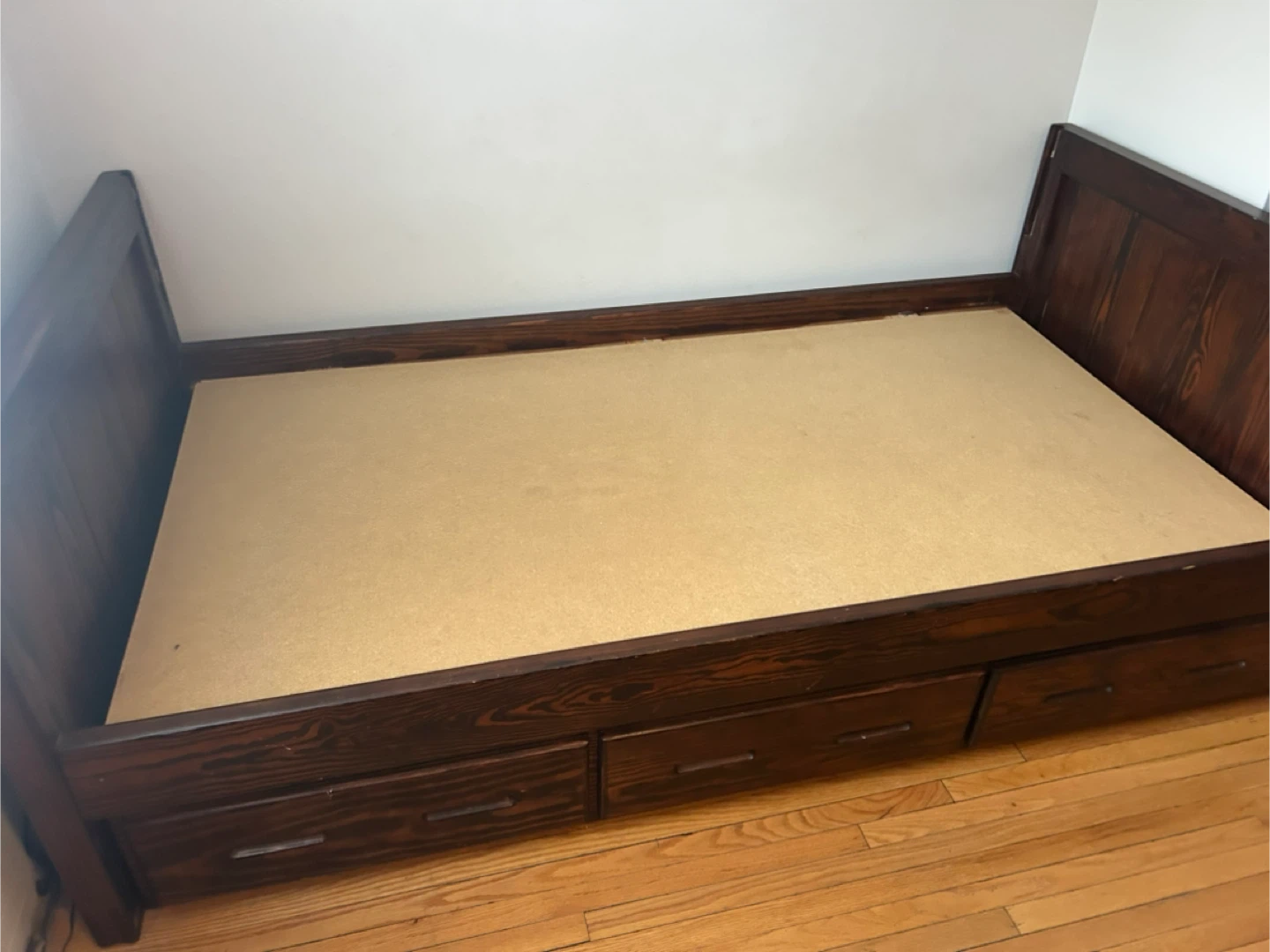 Crate Design Twin Bed with trundle bed - photo 4