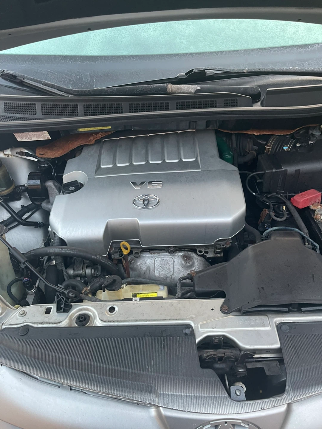 Toyota Sienna LE Minivan - photo 2